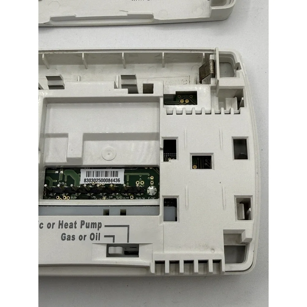Honeywell Pro 4000 TH4110D1007 Programmable Thermostat 1H/1C Electric Gas Tested